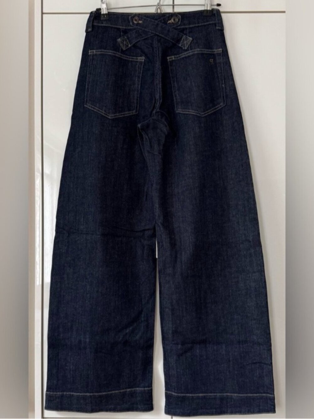 NWT Size 28 - Myra Low-Rise Tapered Jeans by Pilcro: Puddle Edition (US$ 148) - Picture 16 of 17